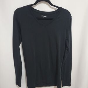 Eddie Bauer Black V-Neck Long Sleeve Top. Size L